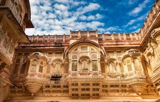  Delhi Iskon Temple